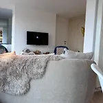 Penthouse William