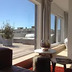 Penthouse William