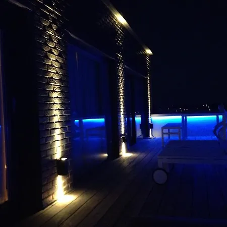 Penthouse William